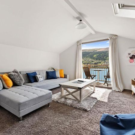 Sunny Lakeview Villa كوينستاون المظهر الخارجي الصورة